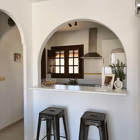 Apartment El Paraiso, 1 Bedroom 300M From The Sea Torrevieja Kültér fotó