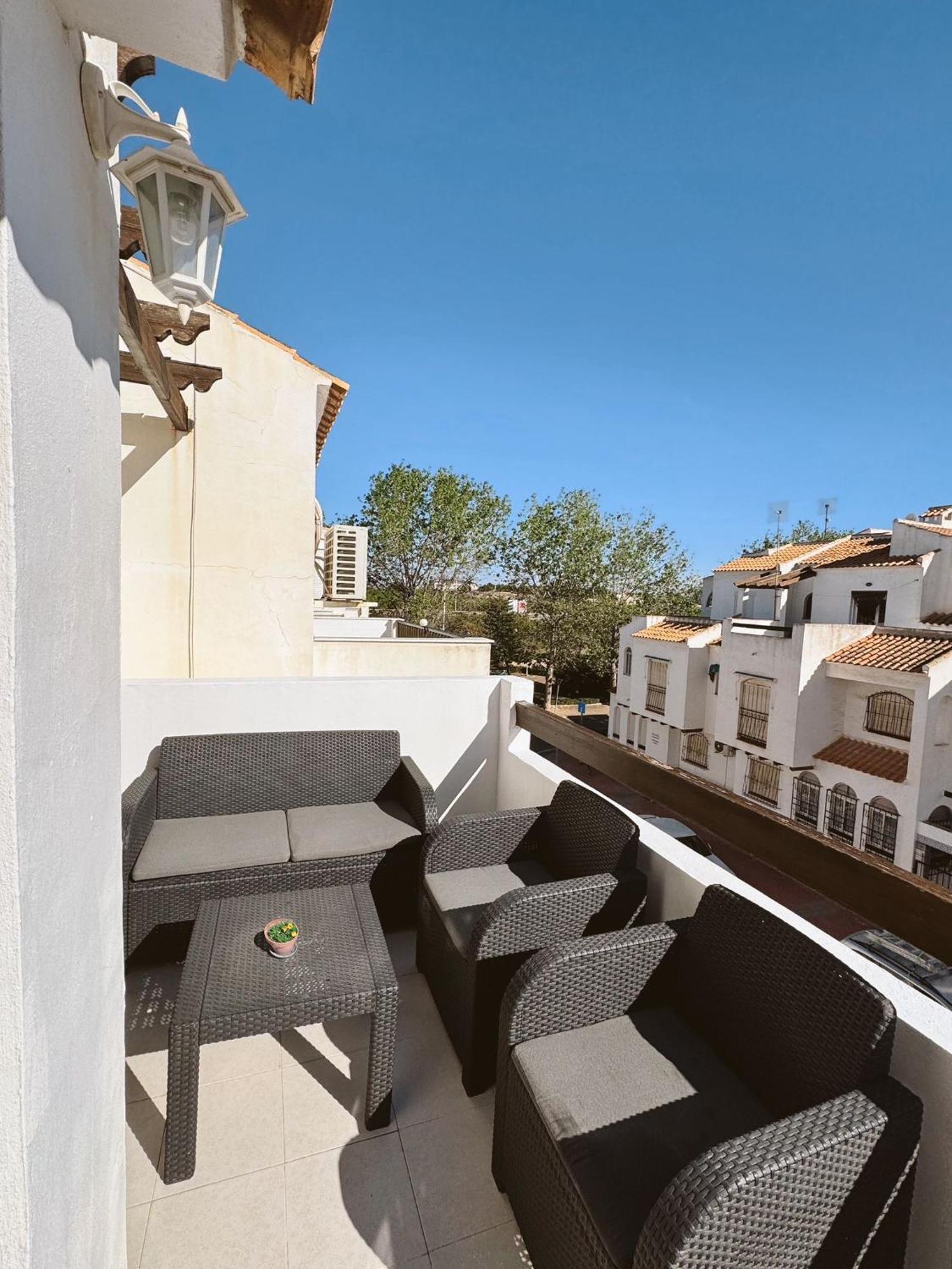 Apartment El Paraiso, 1 Bedroom 300M From The Sea Torrevieja Kültér fotó
